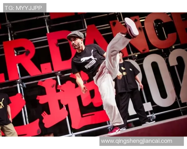 街舞与人生的交响曲：杨秀英的舞动故事与心灵探索